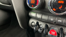 MINI Hatchback 1.5 Cooper Sport Premium 3dr Auto Petrol Hatchback